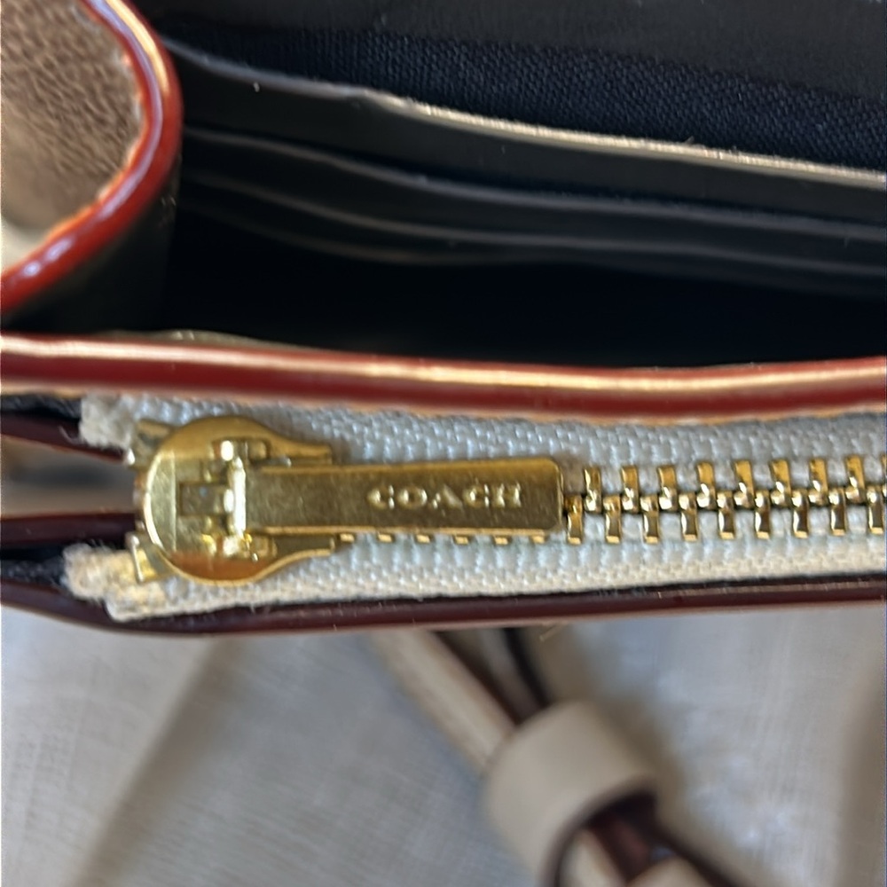 Coach Disney Happy pocketbook leather shoulder bag - Picture 13 of 16